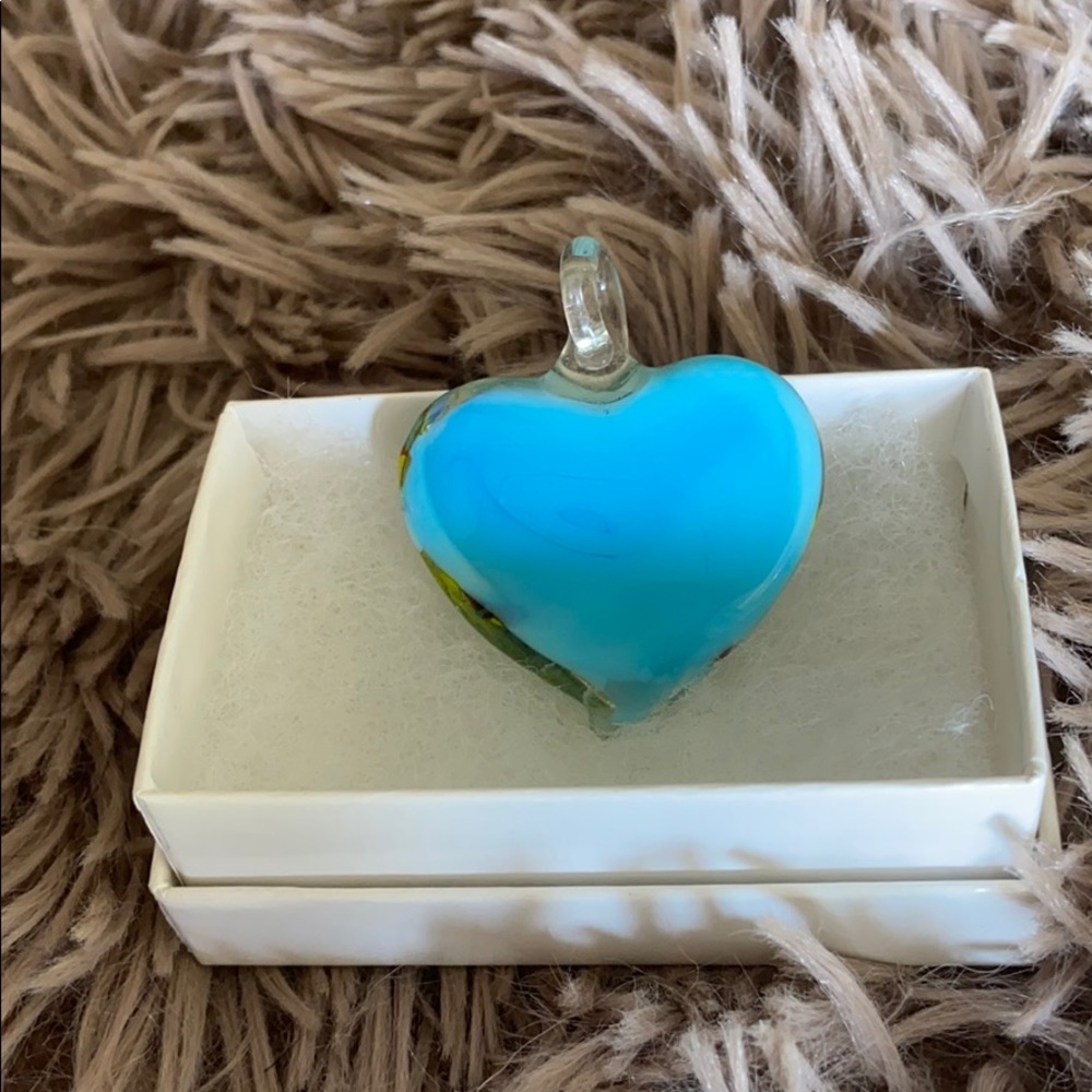 Beautiful pendant - Picture 3 of 4